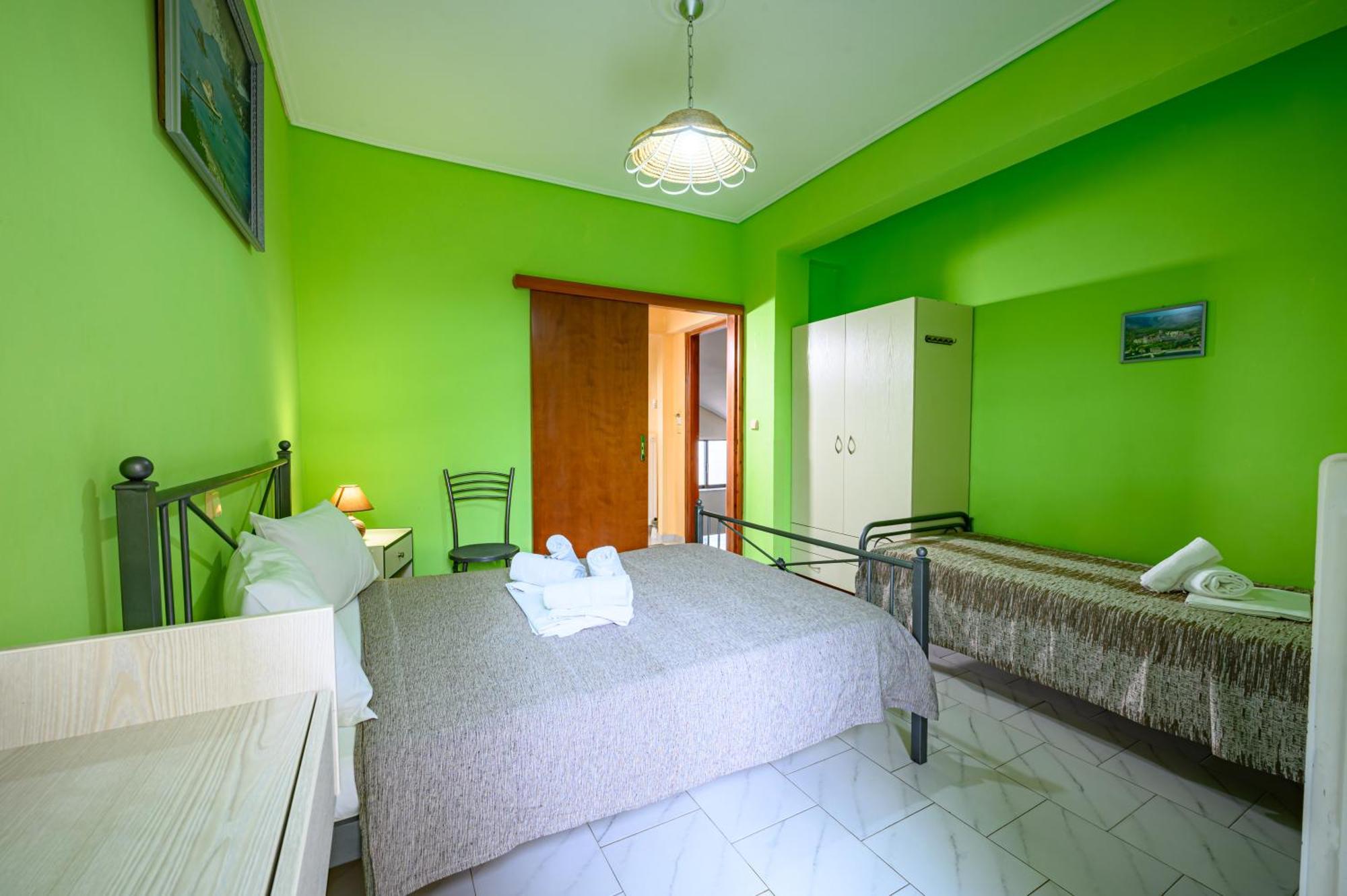 Iliahtida Apartments Rovies Luaran gambar
