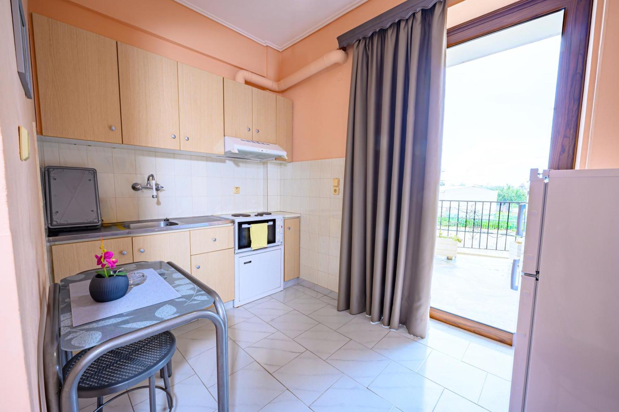 Iliahtida Apartments Rovies Luaran gambar