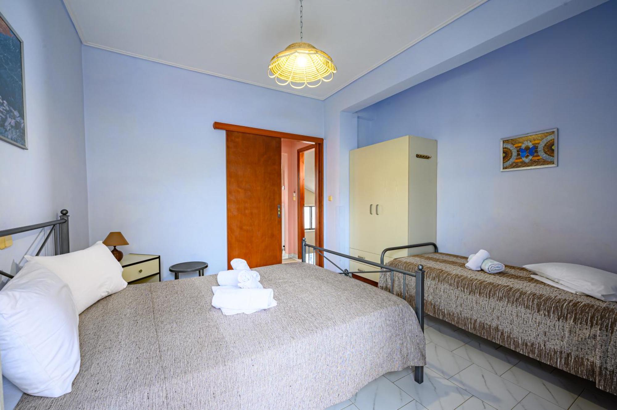 Iliahtida Apartments Rovies Luaran gambar