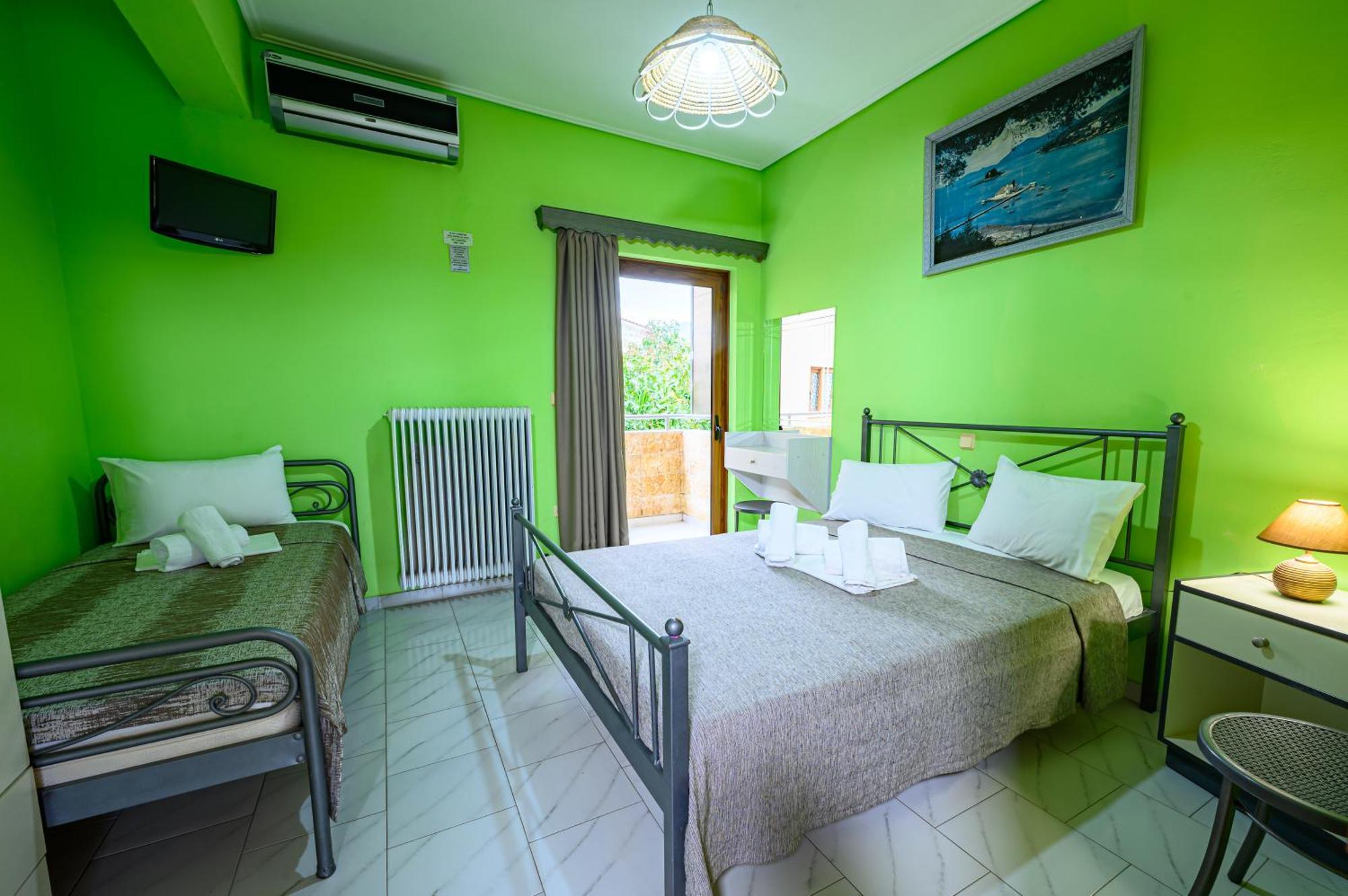 Iliahtida Apartments Rovies Luaran gambar