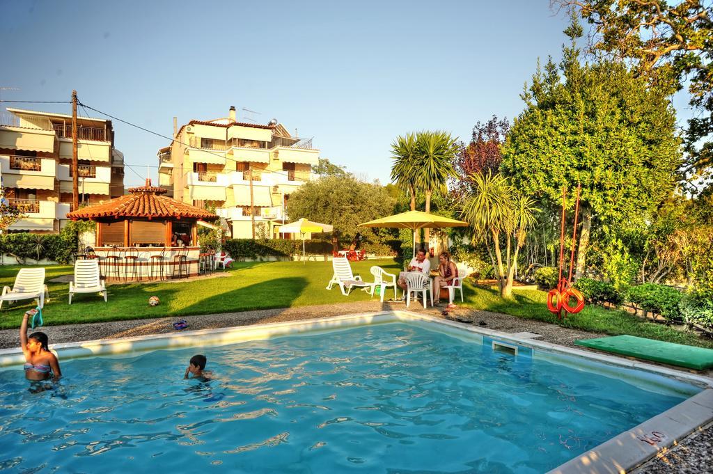 Iliahtida Apartments Rovies Luaran gambar