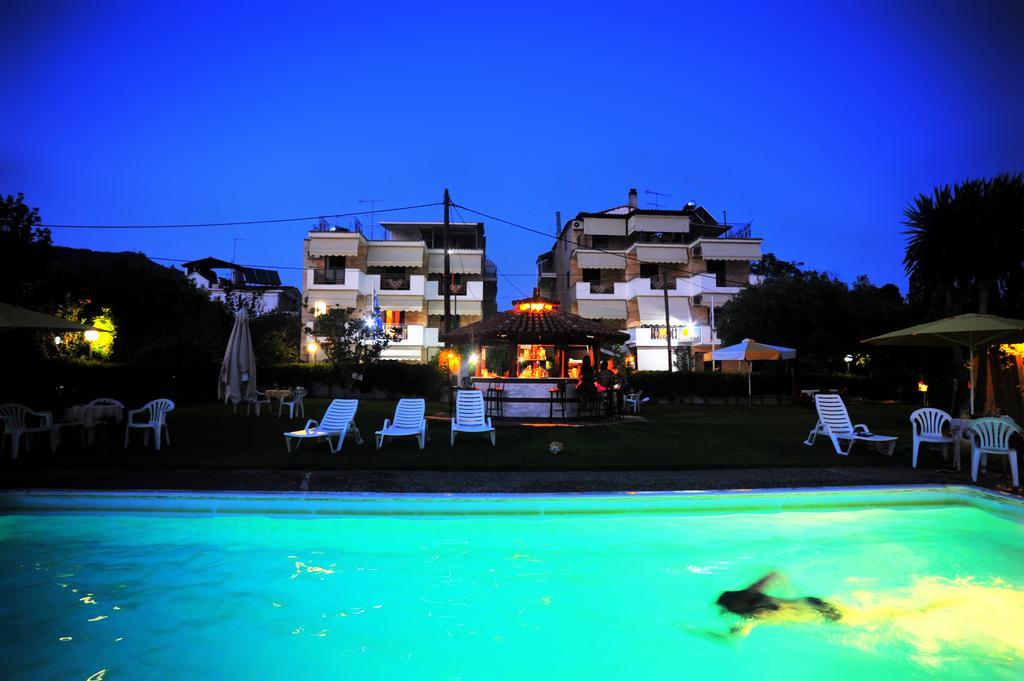 Iliahtida Apartments Rovies Luaran gambar